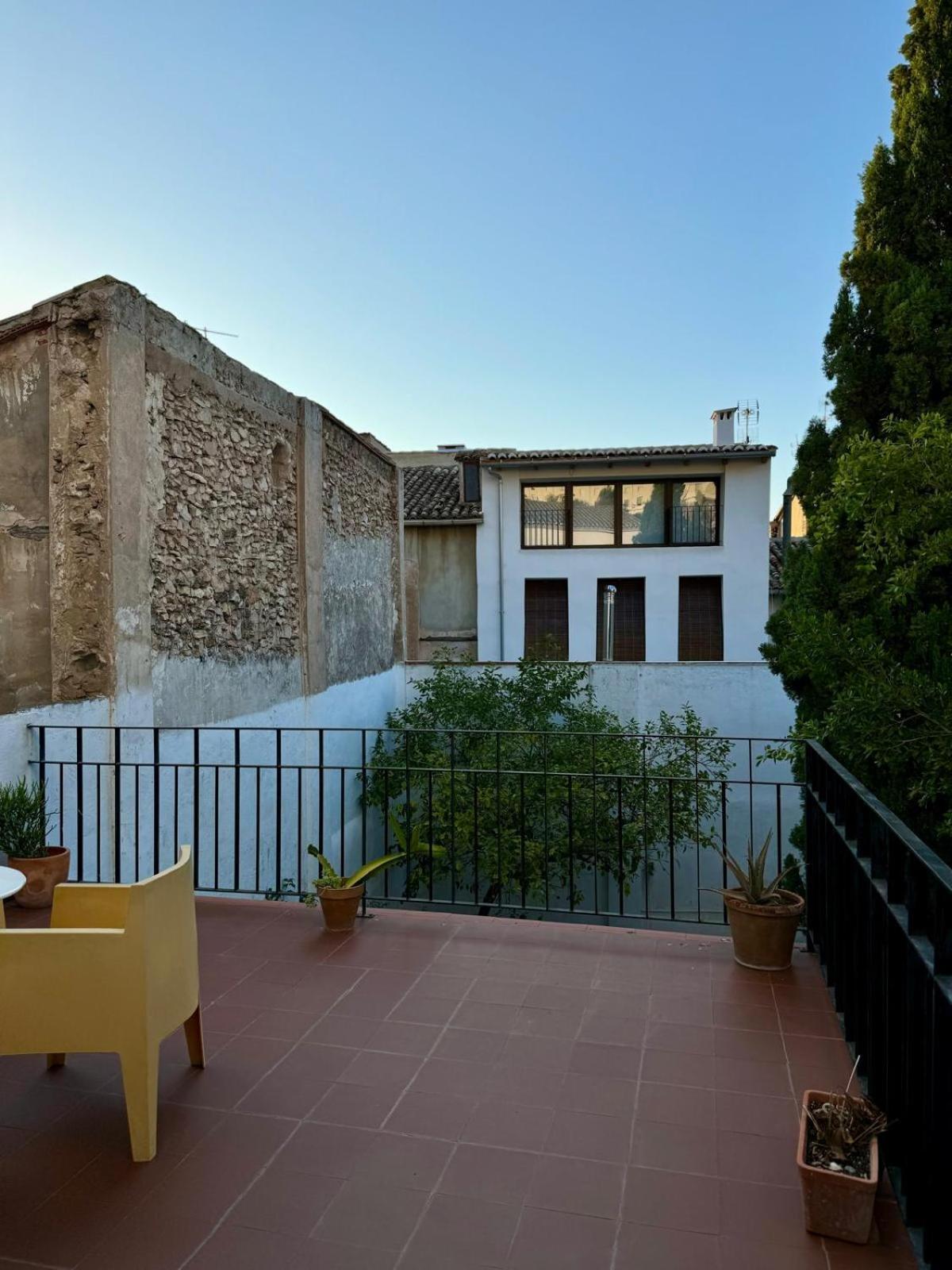 N28 Acomodação com café da manhã Xàtiva Exterior foto